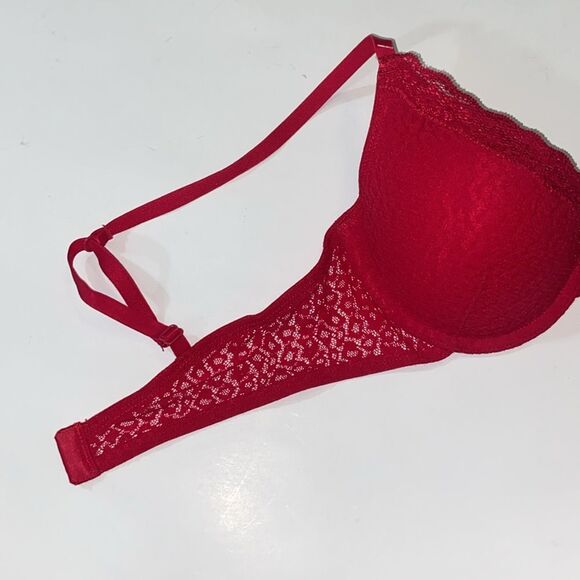4/$30 Flirtitude Red Lace Trim Bra Intimates Size 36B - Picture 6 of 9
